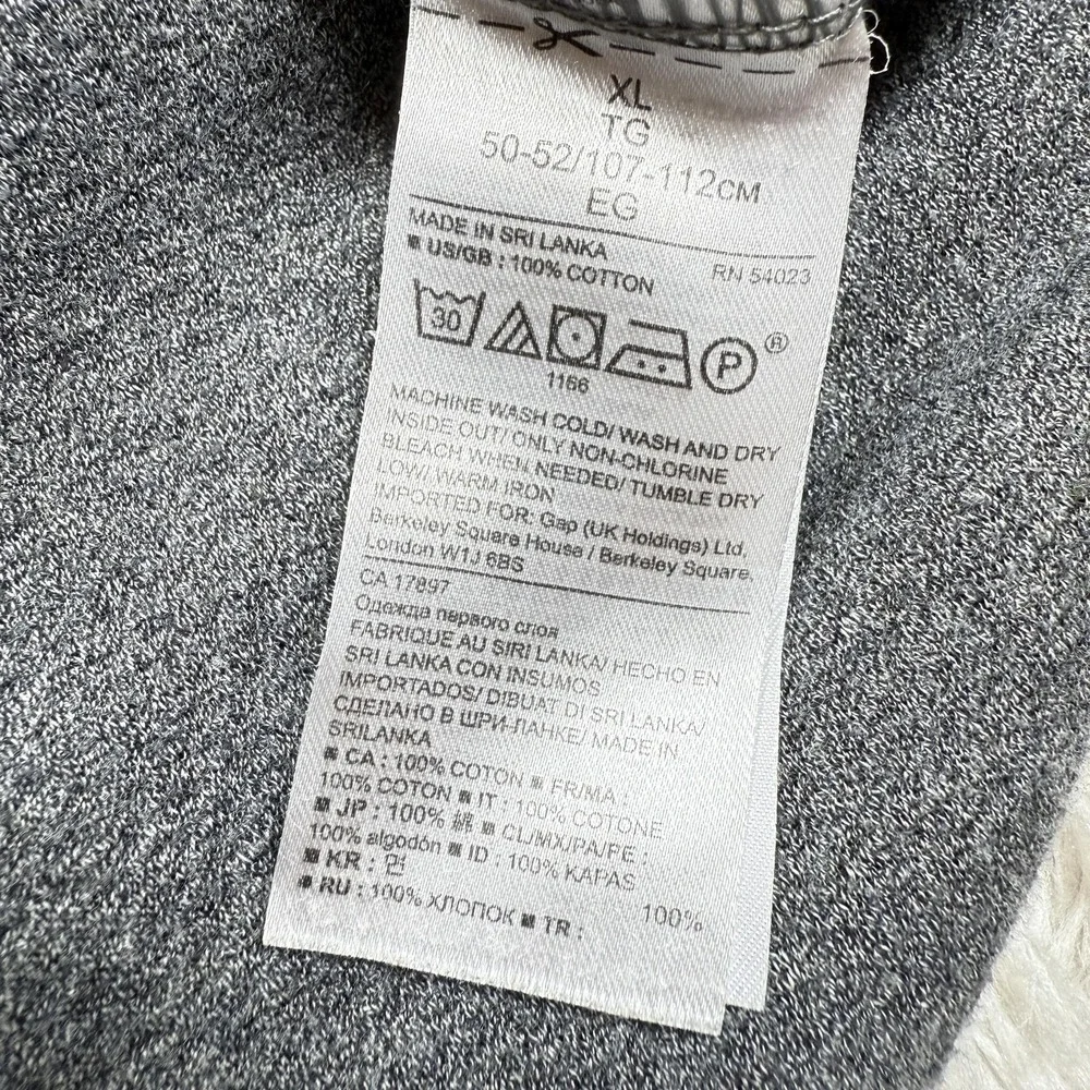 Banana Republic Henley Shirt Mens XL Gray Raglan Quite Luxury Casual Preppy Emo